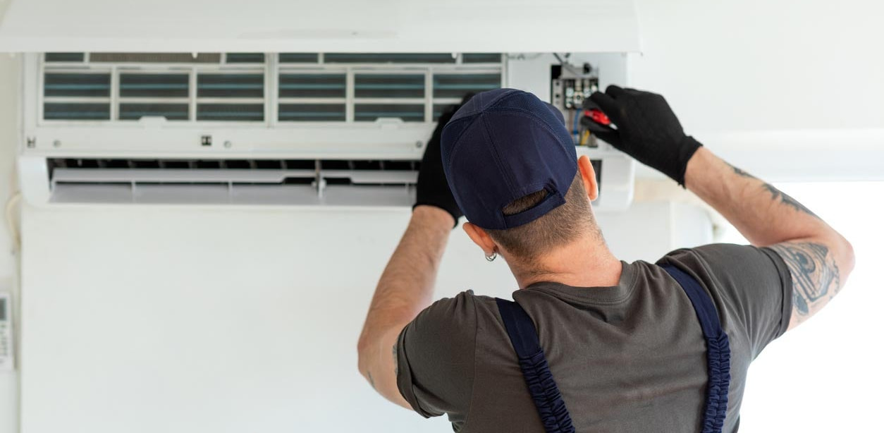 Things to Consider When Maintaining and Servicing AC